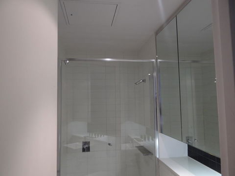 Amazing Accommodations : South Yarra - Tourism Caloundra 5