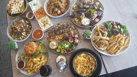 Amazing Accommodations : South Yarra - Tourism Caloundra 2