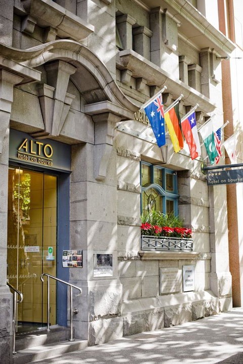 Alto Hotel On Bourke - Tourism Caloundra 0