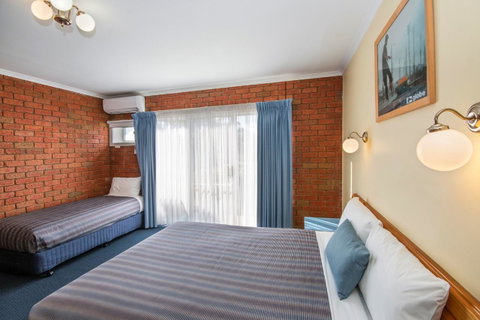 Torquay Tropicana Motel - Tourism Caloundra 26