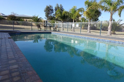 Torquay Tropicana Motel - Tourism Caloundra 15