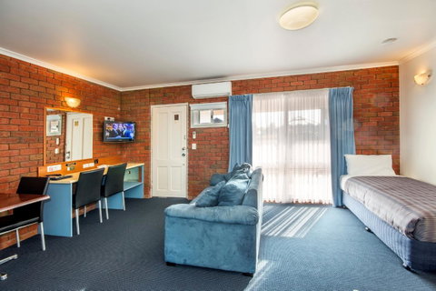 Torquay Tropicana Motel - Tourism Caloundra 23