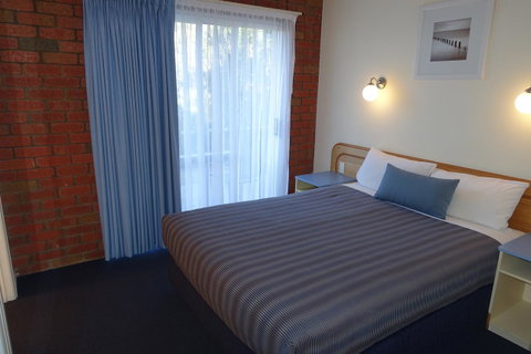 Torquay Tropicana Motel - Tourism Caloundra 19