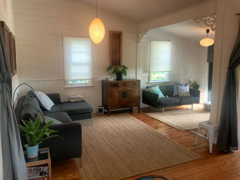 Cinta Cottage - Tourism Caloundra 8