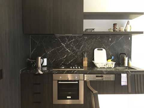 Mel-Uni Village - Tourism Caloundra 39