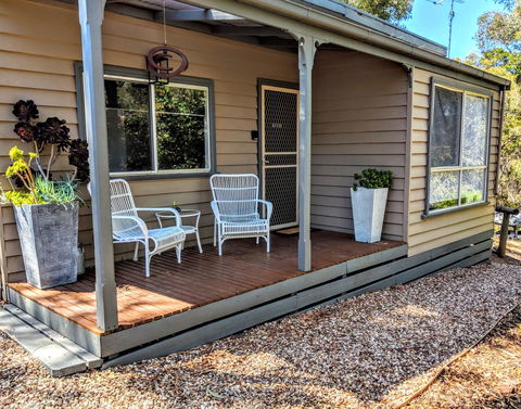 Tangenong Cottages - Tourism Caloundra 2