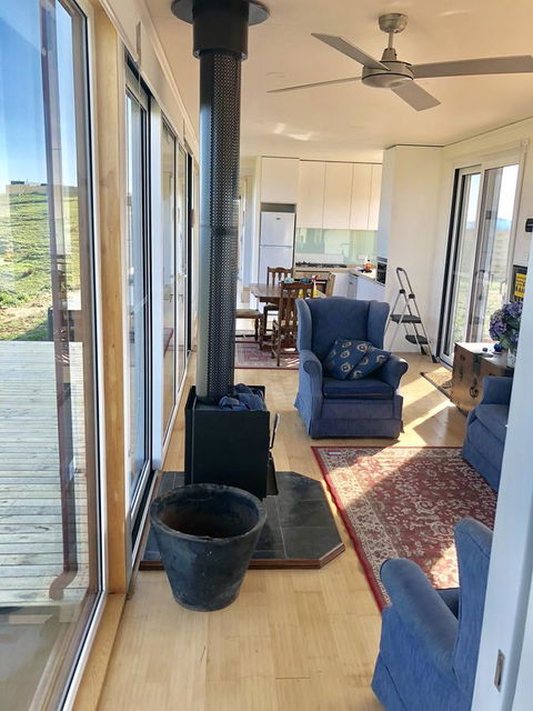 One Tree Hill Wilson Prom And Ocean Views - Tourism Caloundra 25