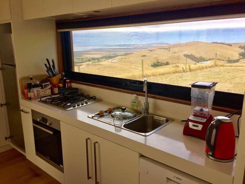 One Tree Hill Wilson Prom And Ocean Views - Tourism Caloundra 12