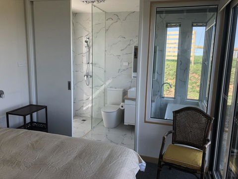 One Tree Hill Wilson Prom And Ocean Views - Tourism Caloundra 26