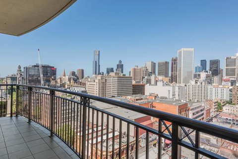 Mantra On Russell - Tourism Caloundra 31