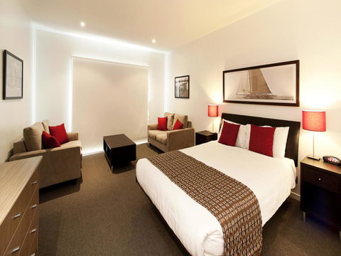 The Waves Apartments - Tourism Caloundra 8