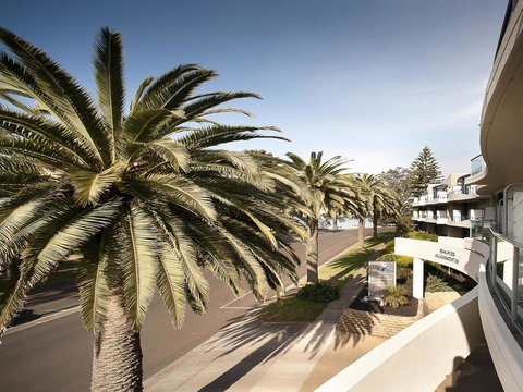 The Waves Apartments - Tourism Caloundra 17