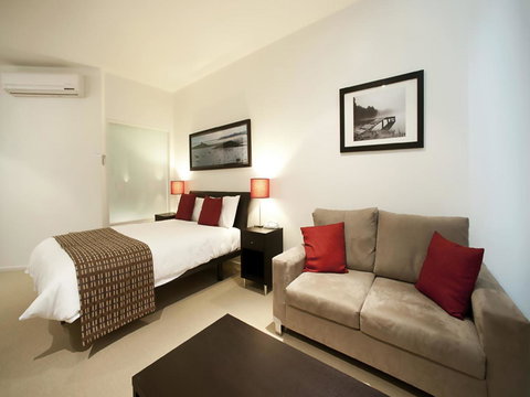 The Waves Apartments - Tourism Caloundra 13