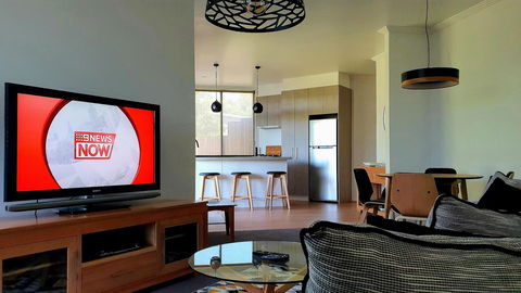 Number 9 Leisure Stay - Tourism Caloundra 0