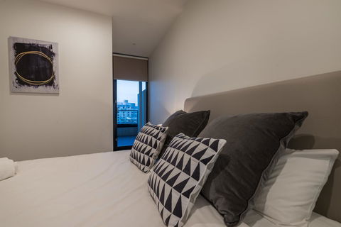 Guest House In Melbourne - Tourism Caloundra 15