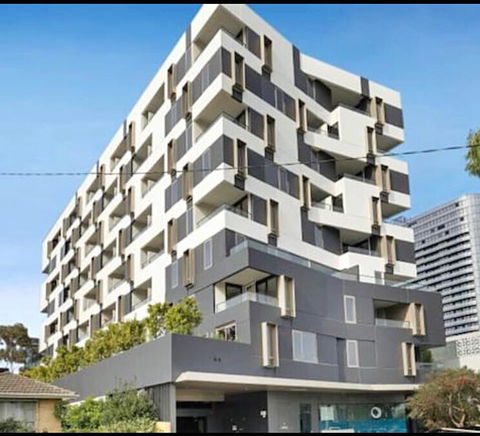 Guest House In Melbourne - Tourism Caloundra 19