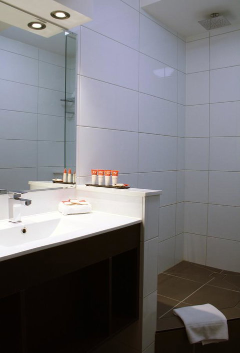 Hotel Grand Chancellor Melbourne - Tourism Caloundra 10