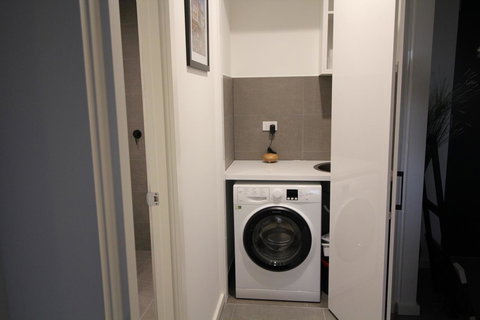 Evelyn507 - Tourism Caloundra 3