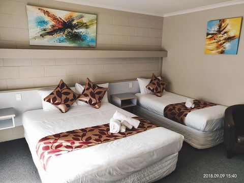 Coachman Motel And Holiday Units - Tourism Caloundra 10