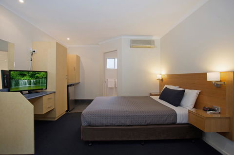 Hamilton Townhouse Motel - Tourism Caloundra 23