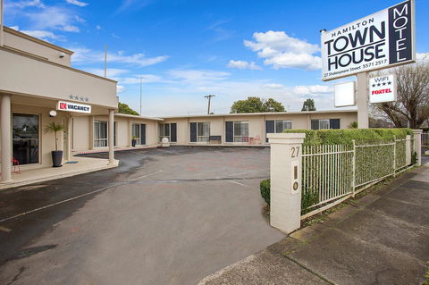 Hamilton Townhouse Motel - Tourism Caloundra 14