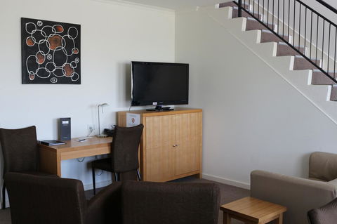 Bairnsdale International - Tourism Caloundra 29