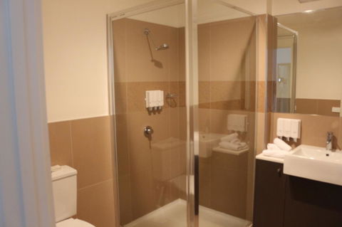 Bairnsdale International - Tourism Caloundra 25
