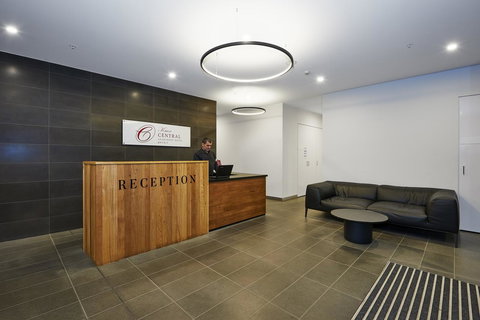 Melbourne Knox Central Apartment Hotel Official - Tourism Caloundra 3