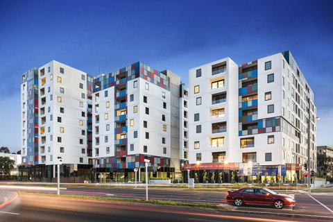 Melbourne Knox Central Apartment Hotel Official - Tourism Caloundra 0