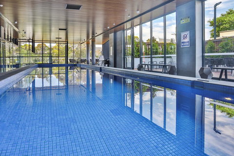 Melbourne Knox Central Apartment Hotel Official - Tourism Caloundra 2