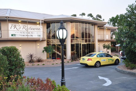 Quality Hotel Melbourne Airport - Tourism Caloundra 0