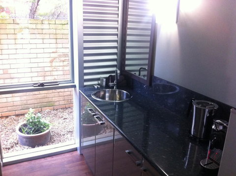 The Olive Tree Motel - Tourism Caloundra 9