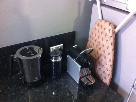 The Olive Tree Motel - Tourism Caloundra 10