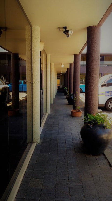 The Olive Tree Motel - Tourism Caloundra 20