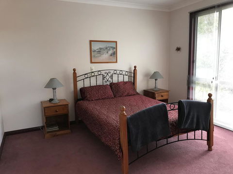 Eagle Bay Views - Tourism Caloundra 8