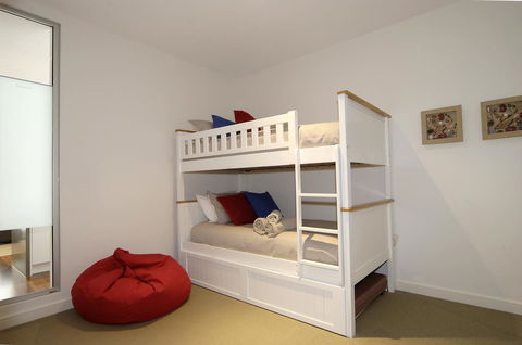 C-Scape Water Front Apartment - Tourism Caloundra 7