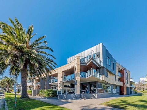 C-Scape Water Front Apartment - Tourism Caloundra 9