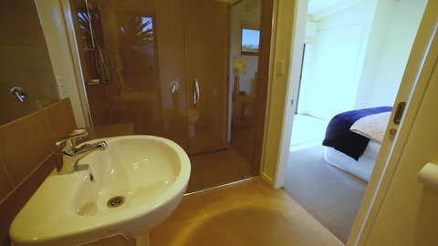 Limosa Rise - Tourism Caloundra 22