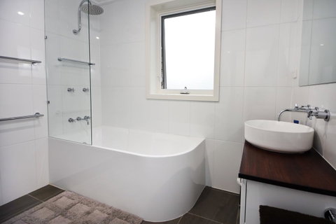 Maisonettes Falls Creek - Tourism Caloundra 8