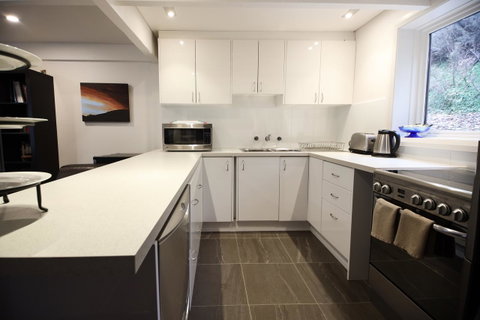 Maisonettes Falls Creek - Tourism Caloundra 4