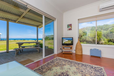 Cottages For Couples - Tourism Caloundra 21
