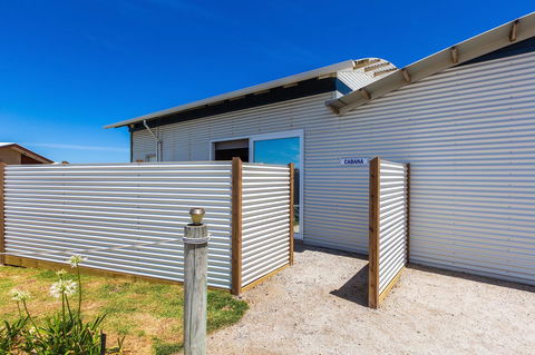 Cottages For Couples - Tourism Caloundra 0