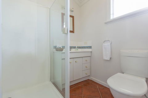 Cottages For Couples - Tourism Caloundra 27