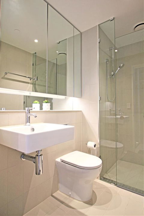 Auzzie Apartments Docklands, Melbourne - Tourism Caloundra 9