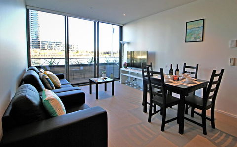 Auzzie Apartments Docklands, Melbourne - Tourism Caloundra 4