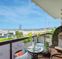 Water views Lovely 2BRs free tram zone close to everything - Tourism Caloundra