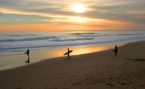 Stunning Waterfront Only 10 Minutes To Phillip Island - FREE EV UNIT 7kW For Electric Cars - Pet Friendly, Fireplace FREE WIFI Wine & Chocolates - Tourism Caloundra 11