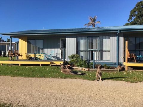 Lakeside At Mallacoota - Tourism Caloundra 12