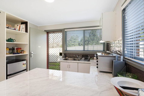 The Beach Shack On Beach Street - Tourism Caloundra 2