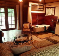 The Cabin - Tourism Caloundra